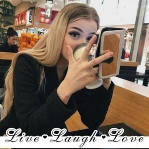 Meet your Posher, Charlotte